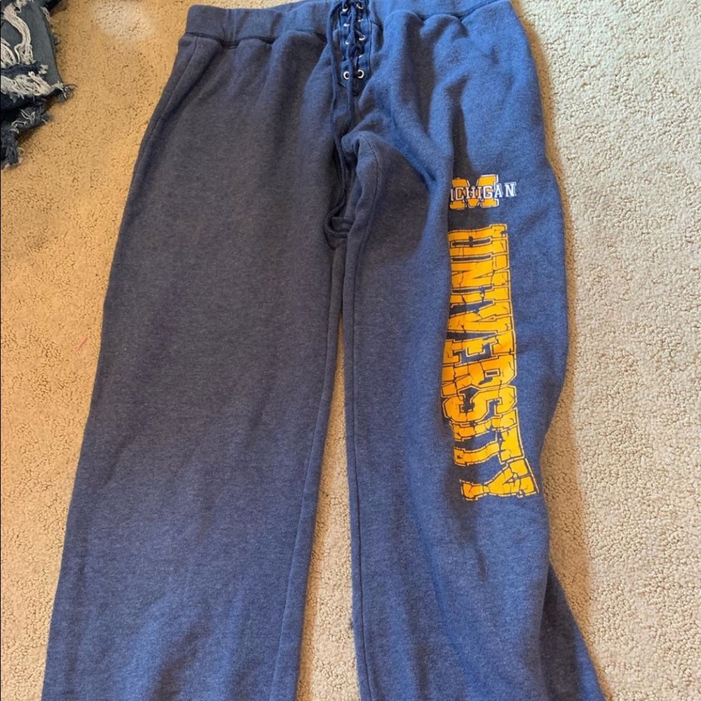 Trendy Michigan College Lace Up Sweatpants